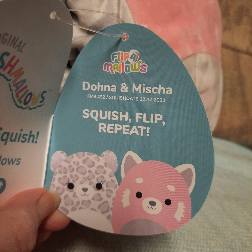 Squishmallows Flips Donna & Mischa - Picture 5 of 6
